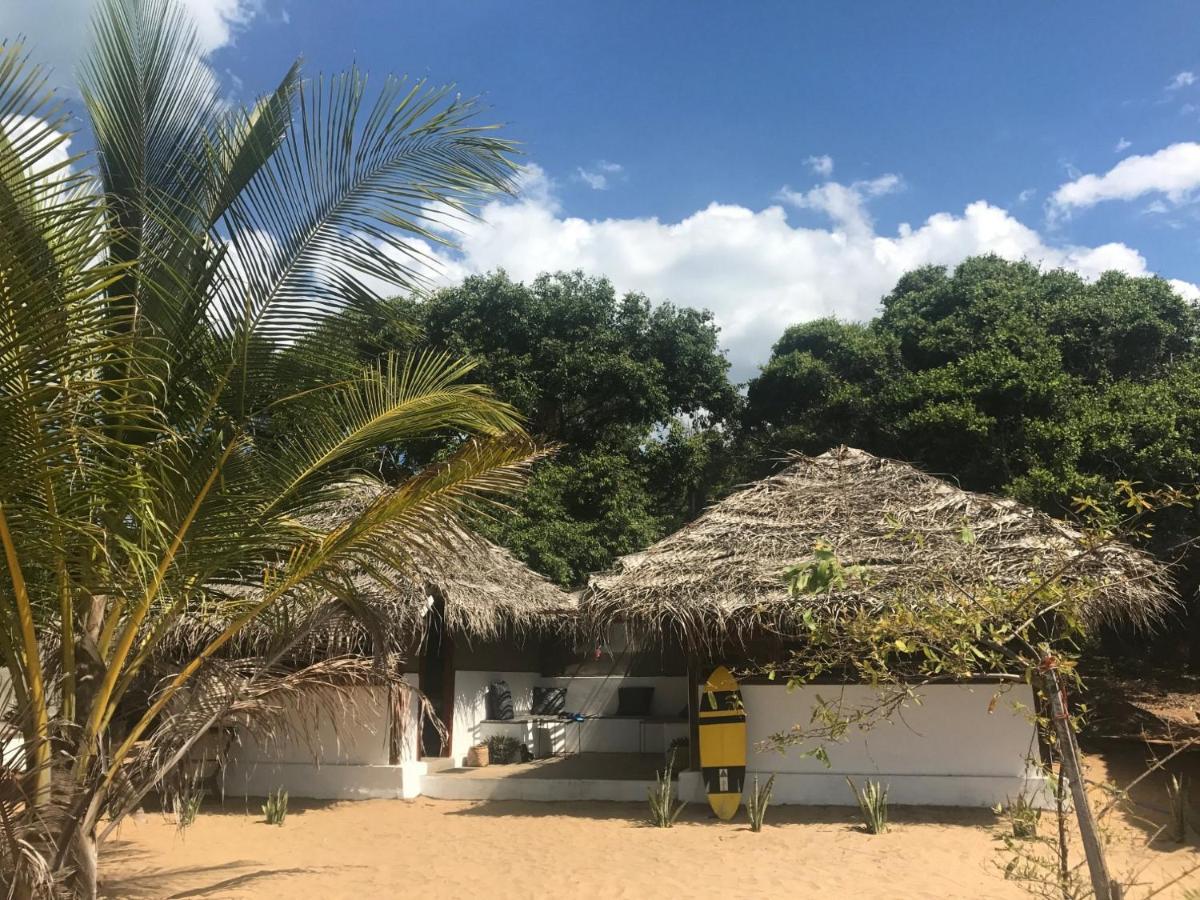 Upali Beach Surf Resort & Cafe Arugam Bay Eksteriør billede